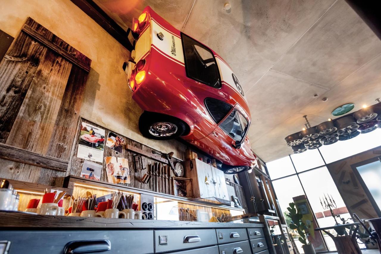 Motorworld Inn Warthausen Εξωτερικό φωτογραφία