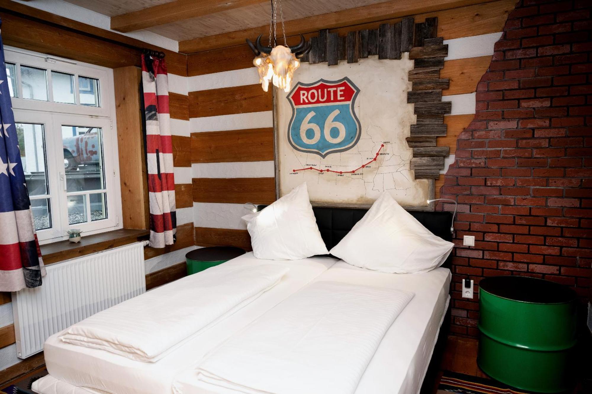 Motorworld Inn Warthausen Εξωτερικό φωτογραφία